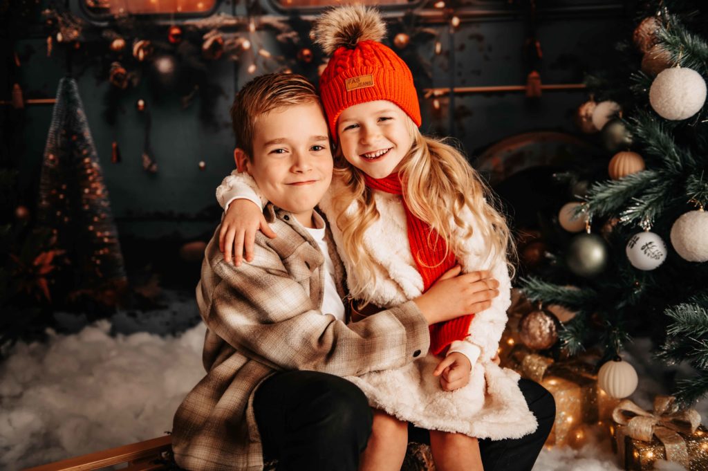 Christmas MIni session Photography Xmas photo photographer Burton On trent Derbyshire Holiday photoshoot